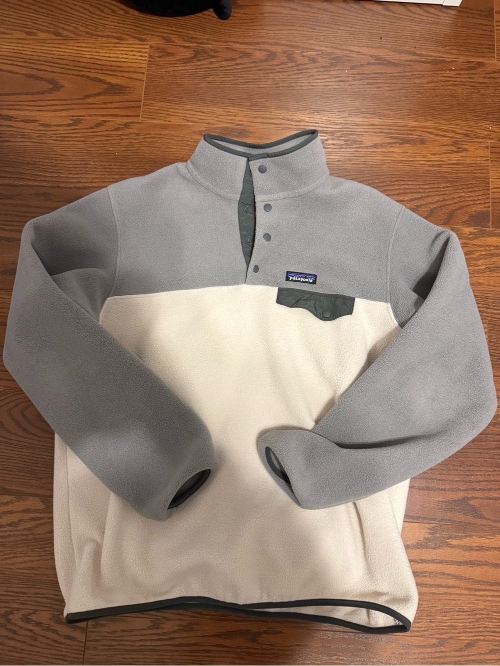 Patagonia Two-Tone Snap-T Fleece Pullover - Light Gray & Cream